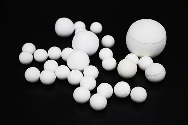 Shandong Qishuai dilimui atspari įranga Co., Ltd.: naujų nusidėvėjimui atsparios įrangos gavybos etalonų kalimas naudojant aliuminio oksido keramikos technologiją